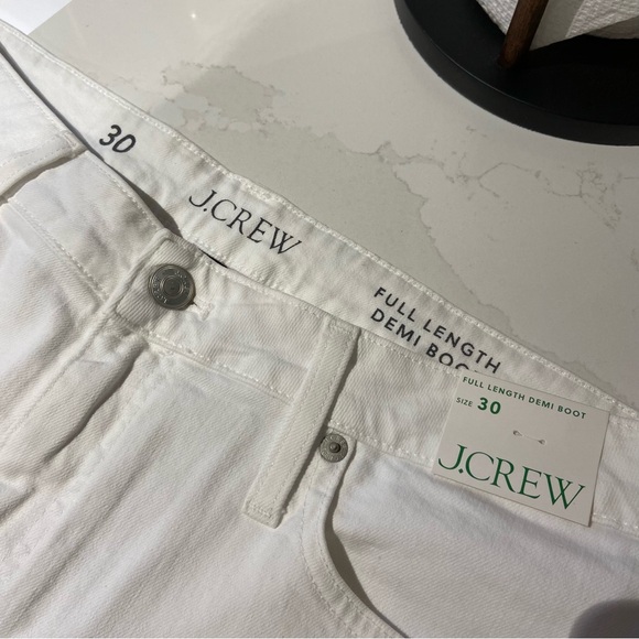 NWT J. Crew White Full-Length Demi Boot Cut Jeans – Size 30 - Picture 4 of 11